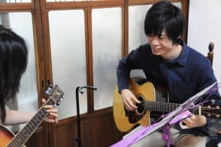 川口ギター・ウクレレ教室