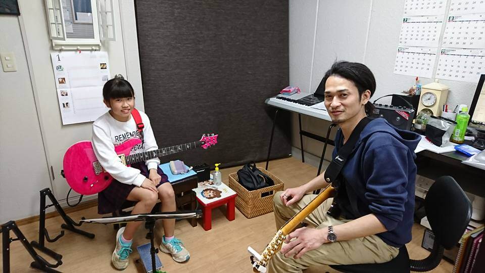 古賀 稔宏のギター・ウクレレ・ベース教室